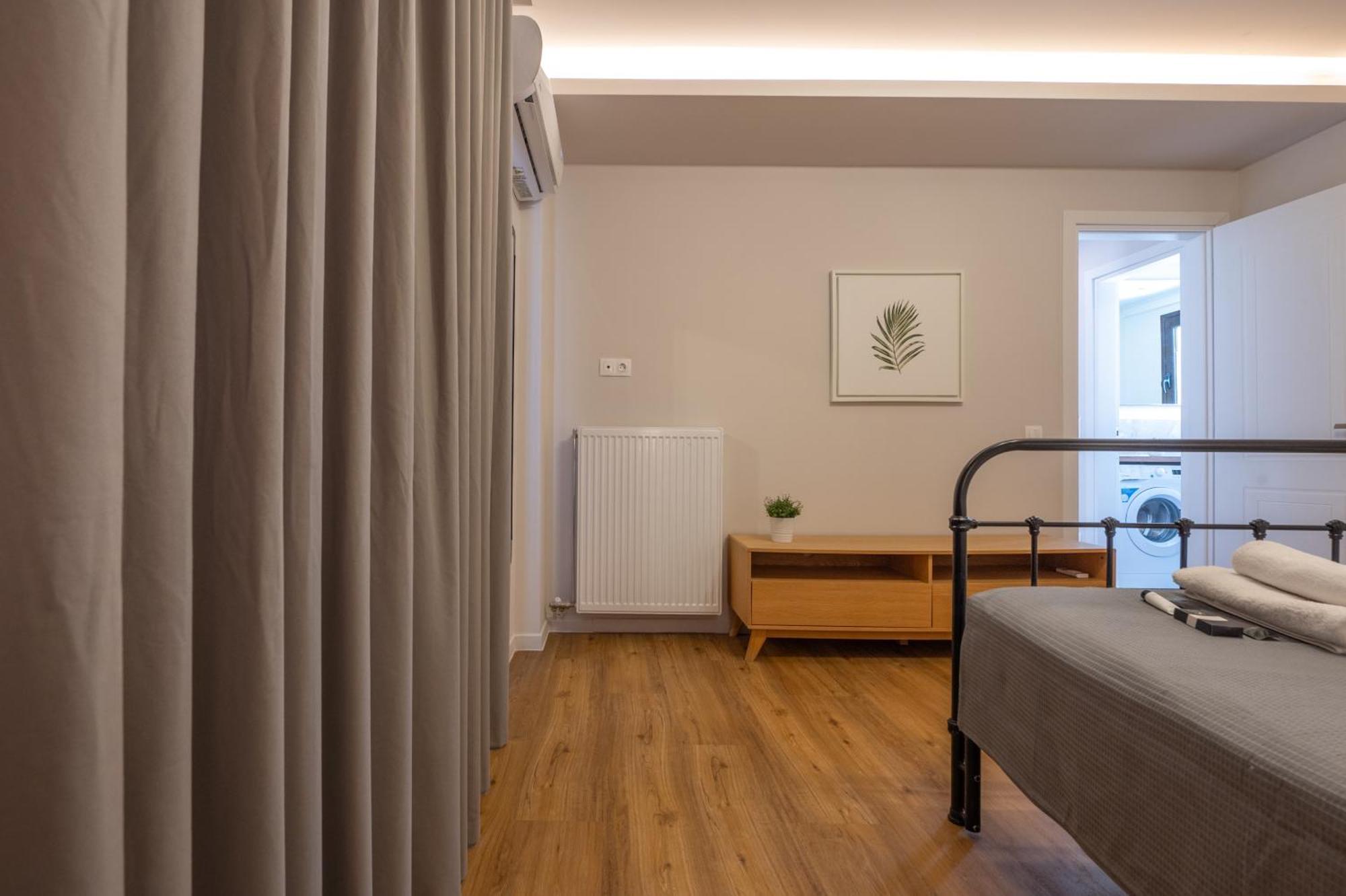 Live Life Plaka Apartment Atenas Exterior foto